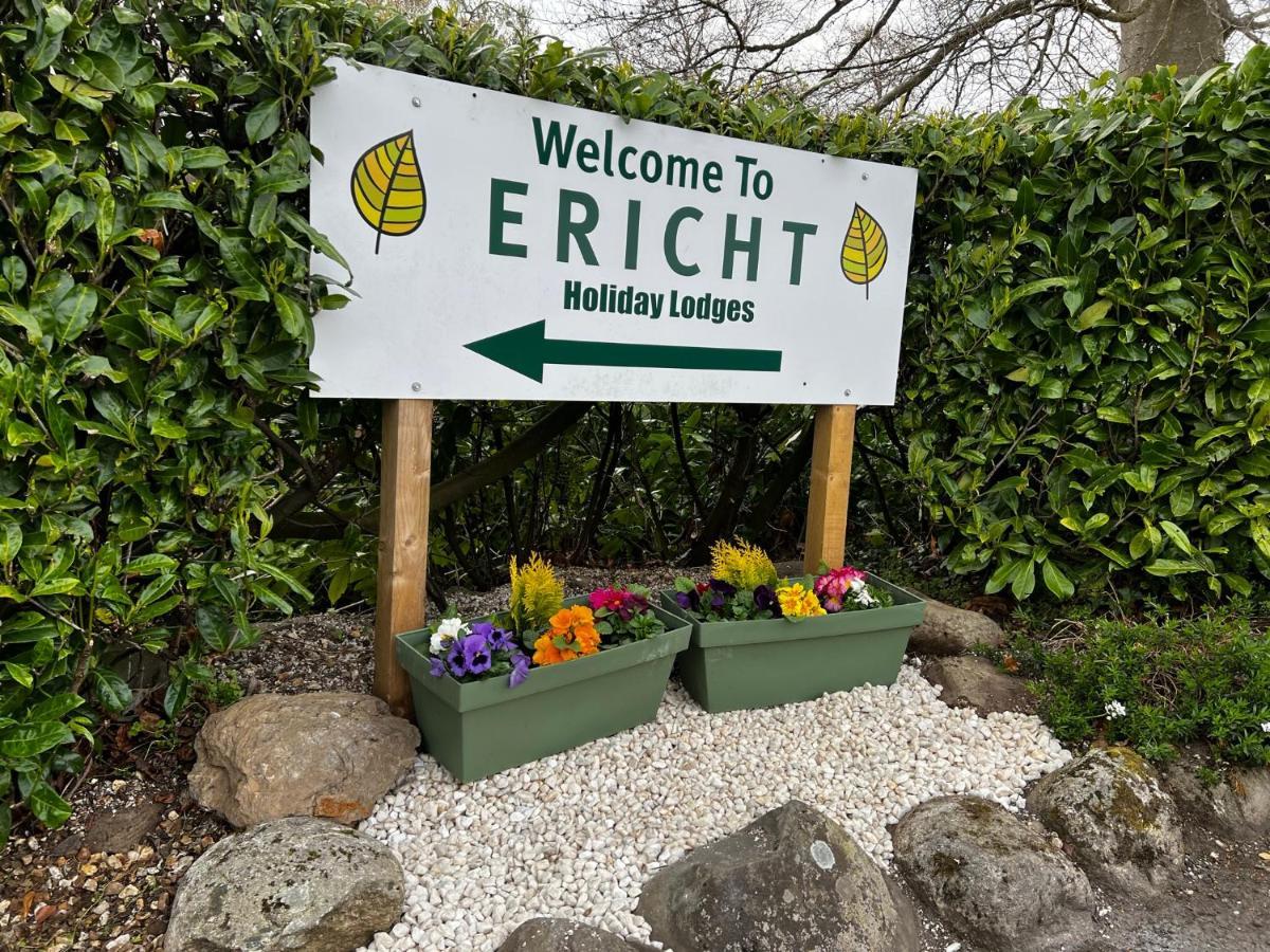 Ericht Holiday Lodges Blairgowrie and Rattray Екстериор снимка